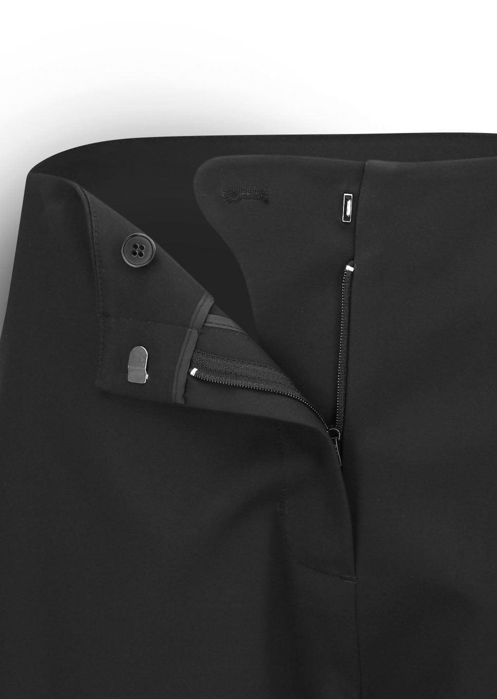 curved capri pants, black