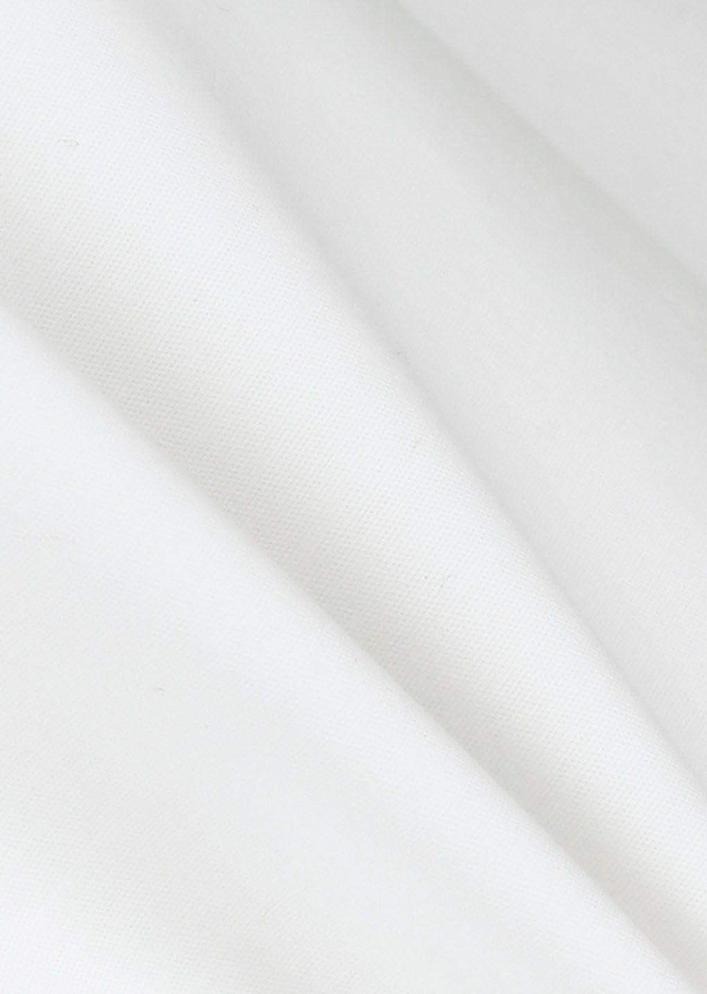 curved capri pants, white