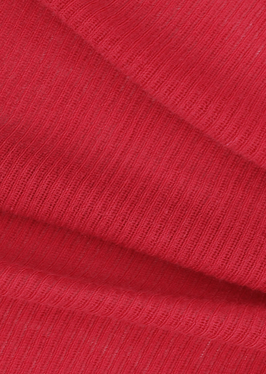 round t-shirt, red