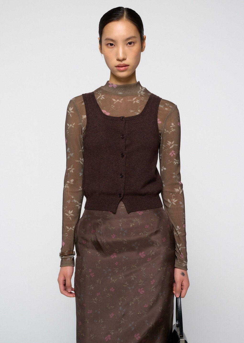 cashmere button up u-neck vest, brown