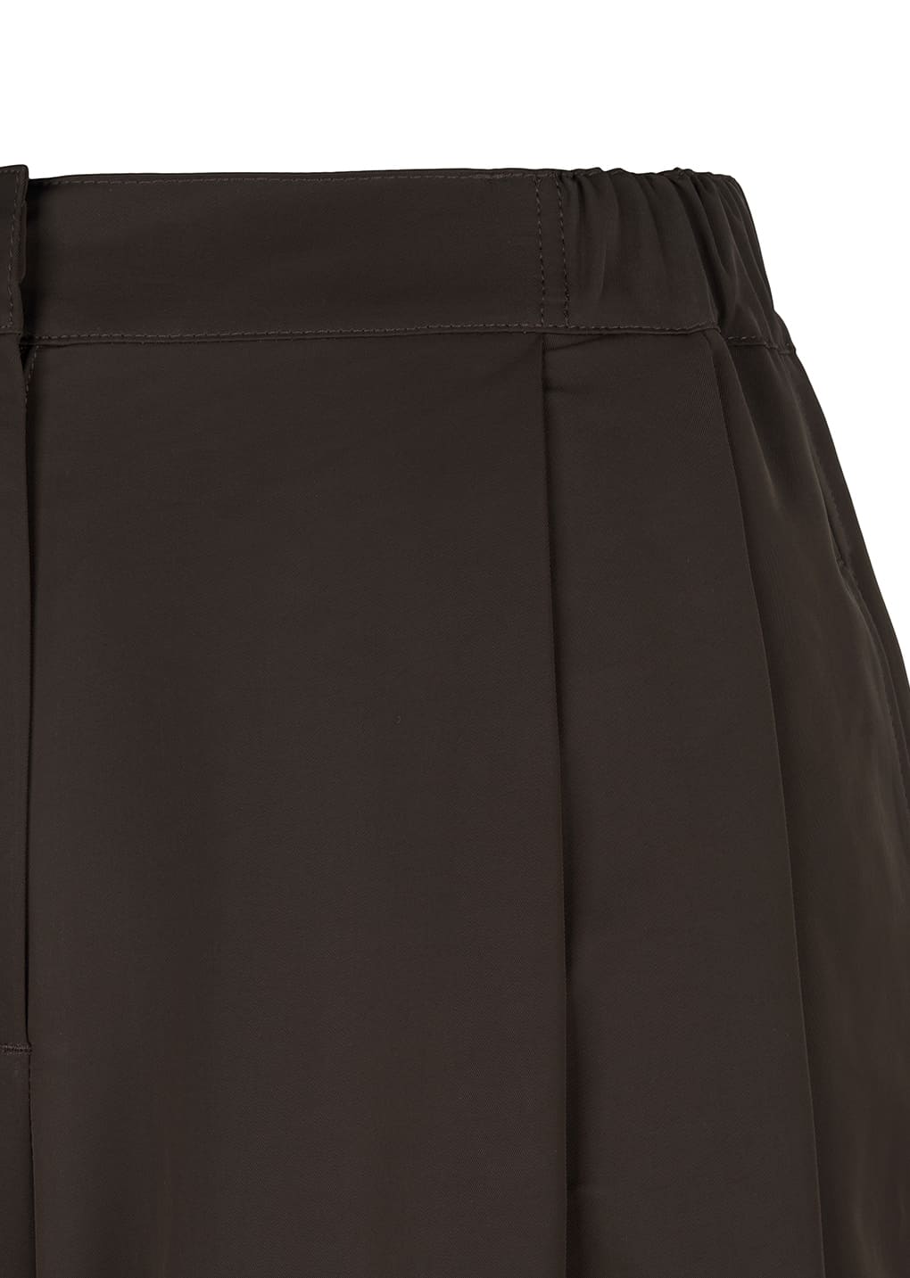 two tuck balloon pants, dark brown