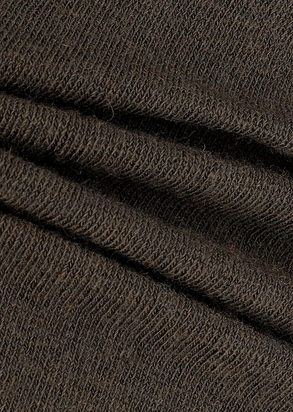 round t-shirt, brown