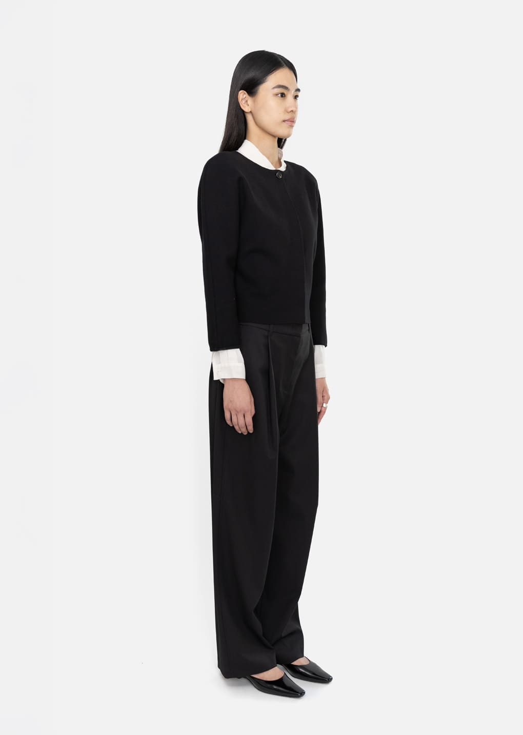curved silhouette cardigan, black