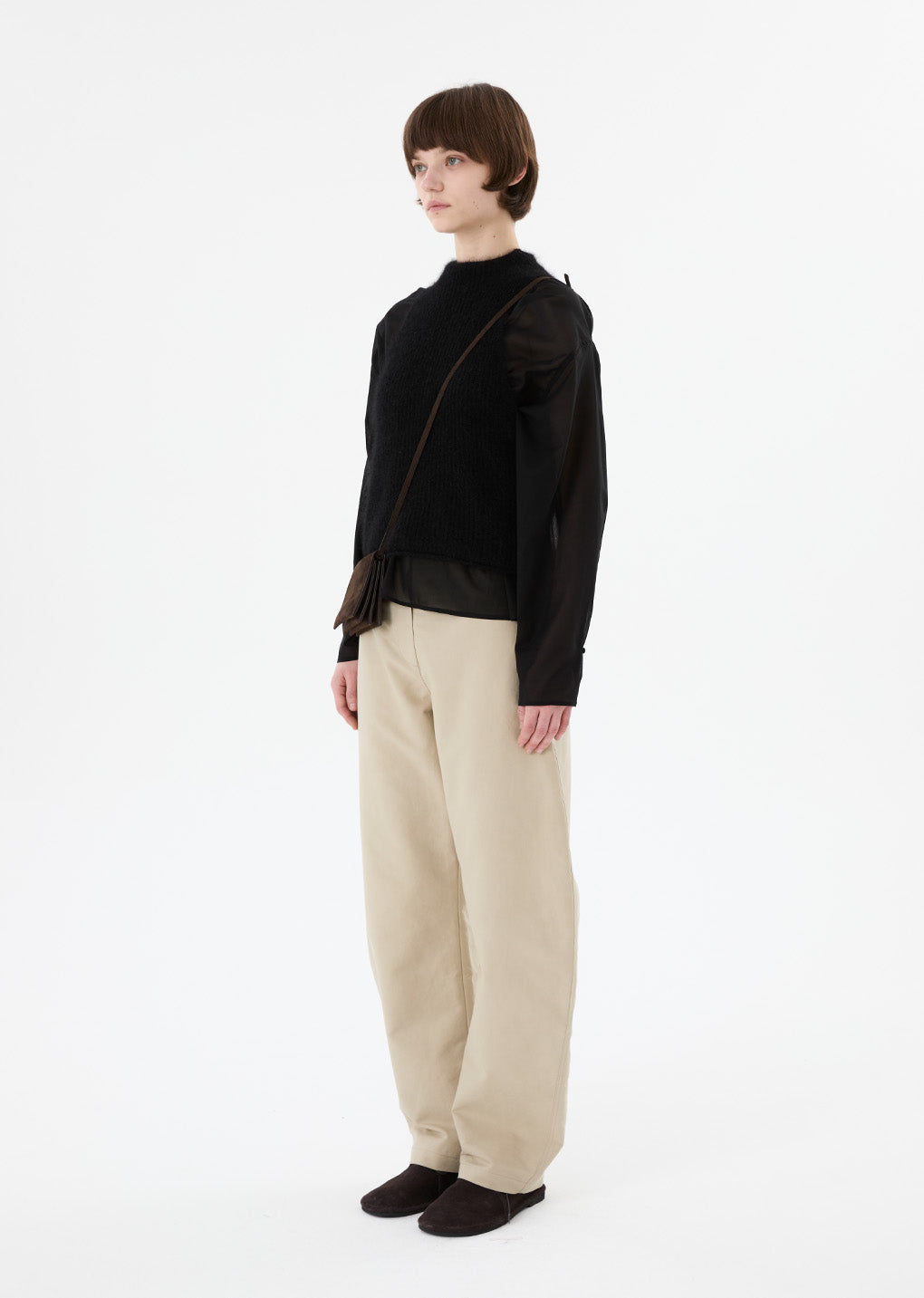 curved long pants, beige
