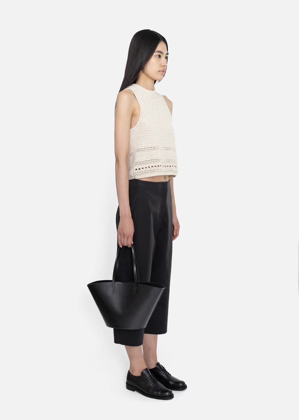 leather bucket bag, black
