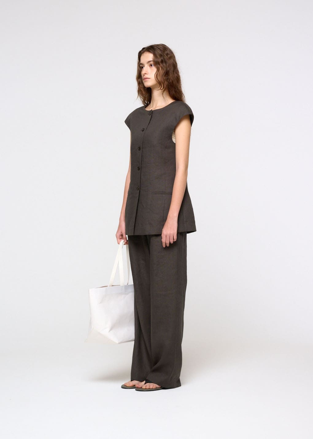 linen curved vest, khaki grey