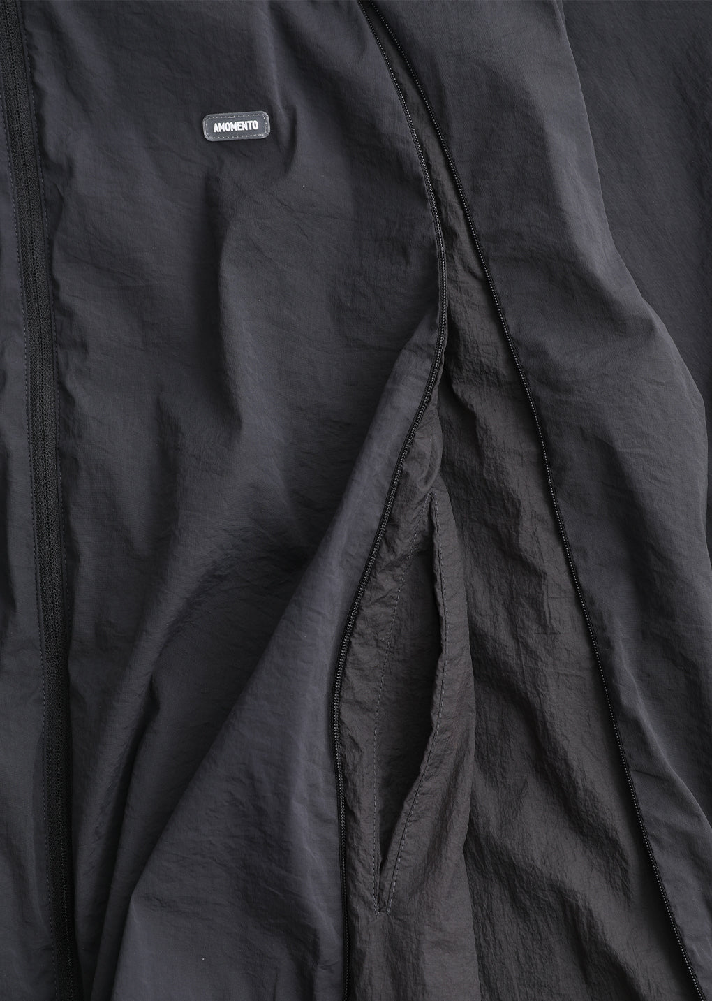 men's nylon raglan hooded jumper, charcoal