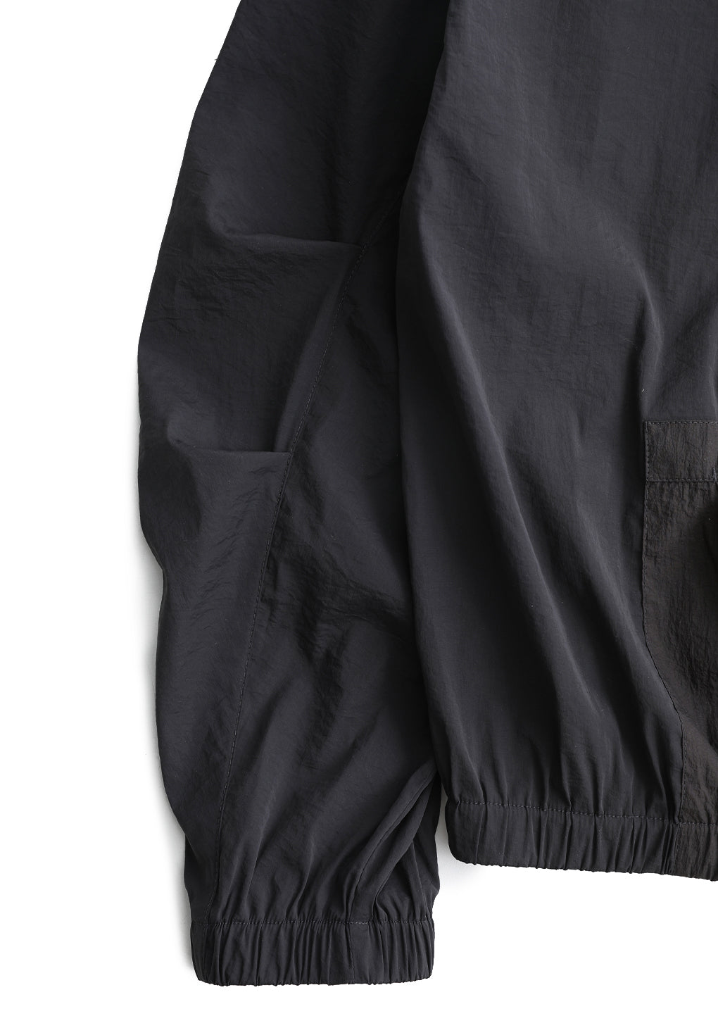 men's nylon raglan hooded jumper, charcoal
