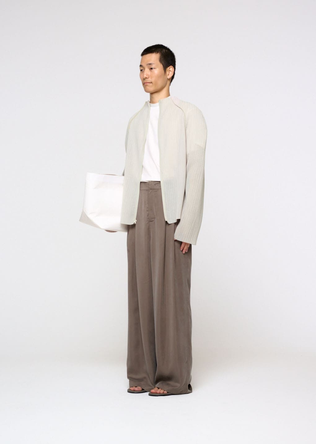 pleats zip up jumper, beige