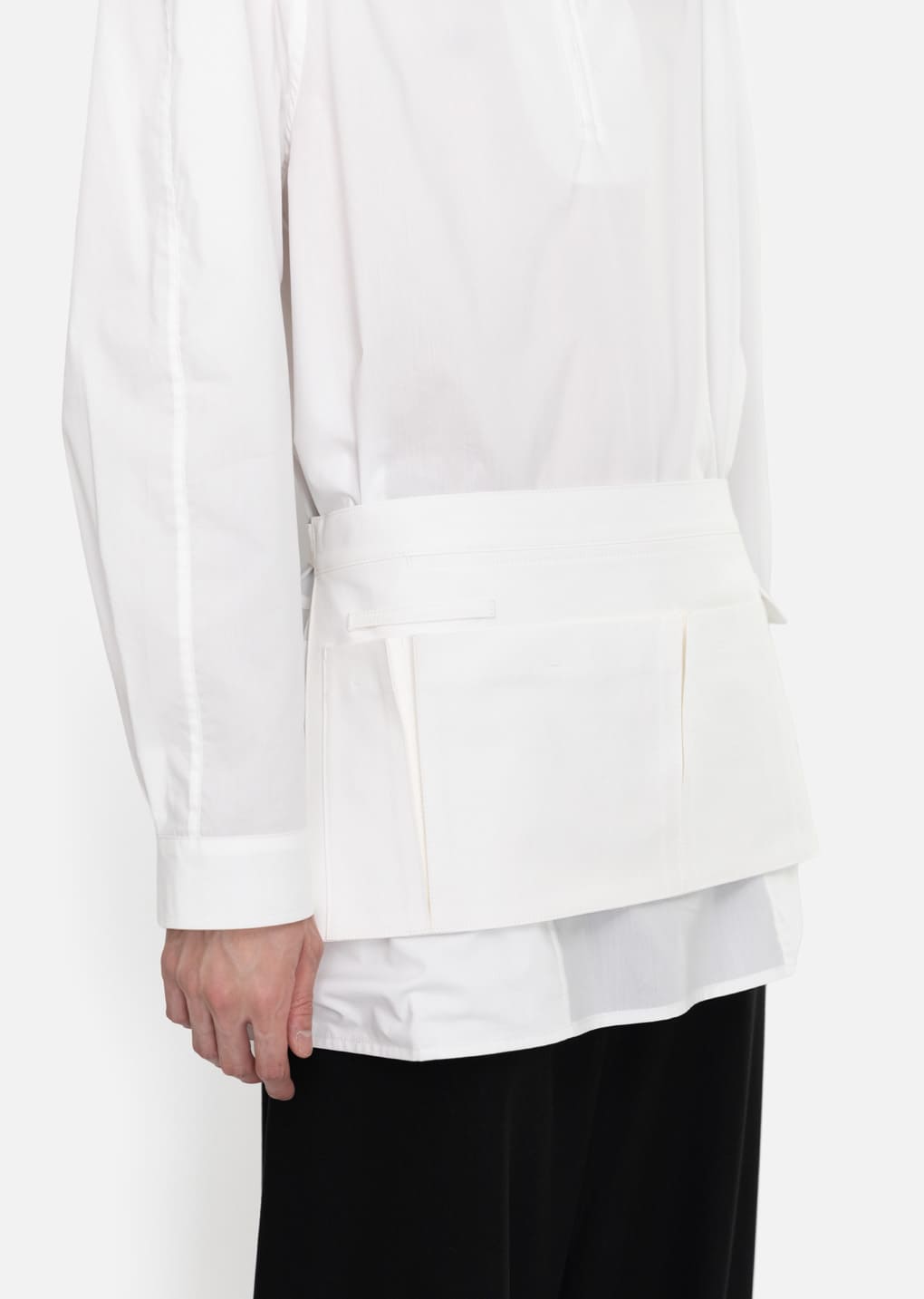 pocket apron, white