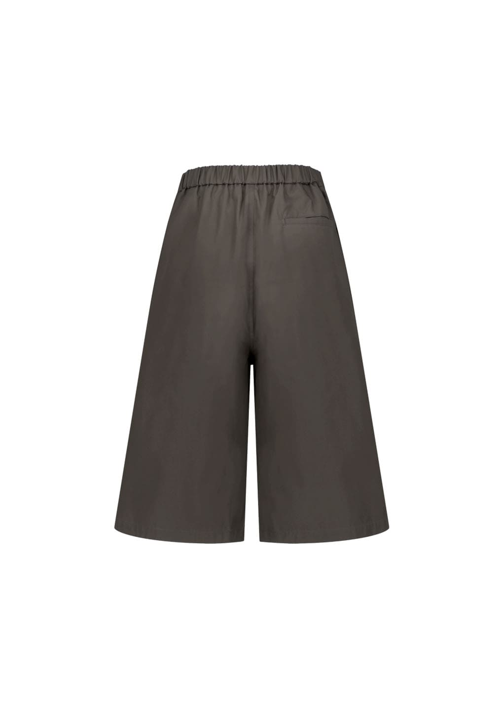 two tuck wide shorts, brown
