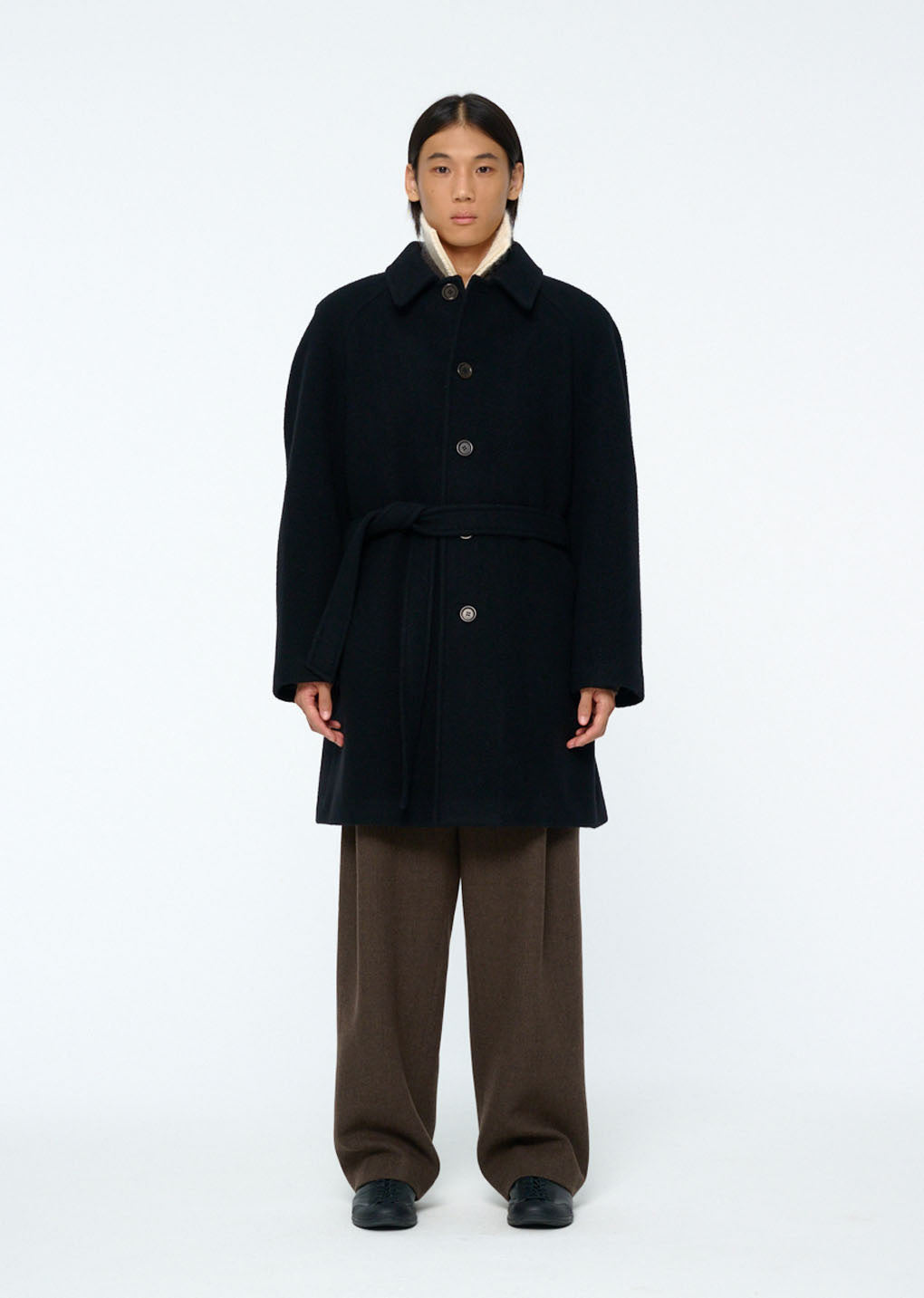 mens raglan coat, black