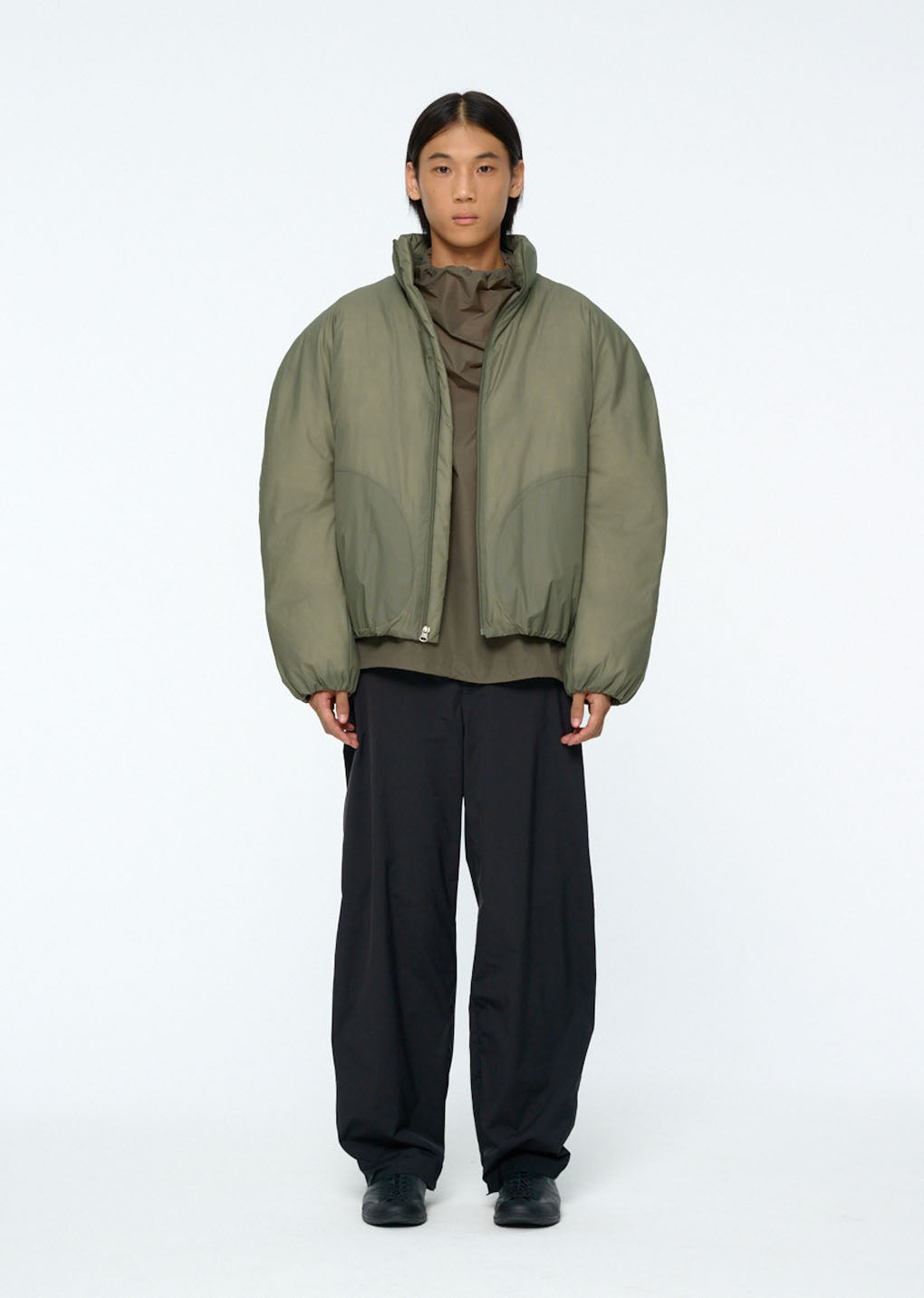 [PRE-ORDER] nylon reversible goose down puffer, khaki hover